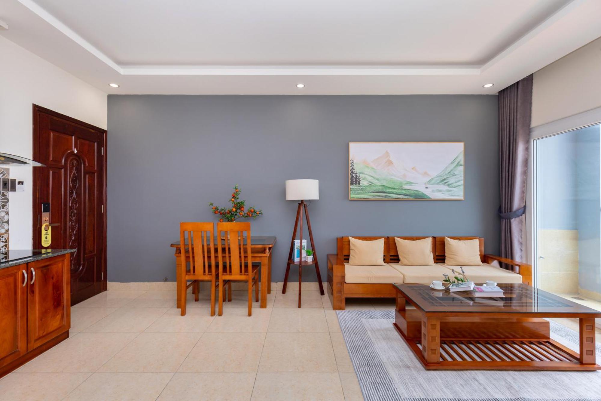 Prague Hotel Vung Tau Exterior photo